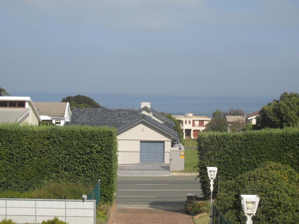 Casa Del Mar Hotel Hermanus Exterior photo